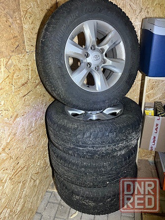Продам все сезонные шины на дисках 265 65 R17 с ТOYOTA PRADO Донецк - изображение 1