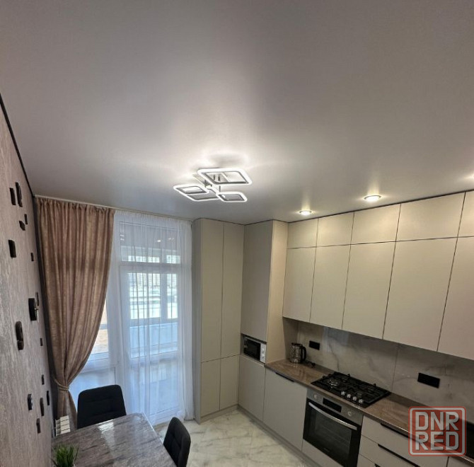 Сдаю однокомнатную квартиру в Киевском районе, Шахтерская площадь Донецк - изображение 1