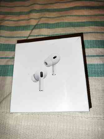Беспроводные наушники на айфон новые запечатанные Макеевка