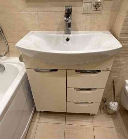 Сдаю двухкомнатную квартиру! Район: Ворошиловский Площадь: 43м² Донецк