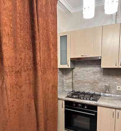 Сдаю двухкомнатную квартиру! Район: Ворошиловский Площадь: 43м² Донецк