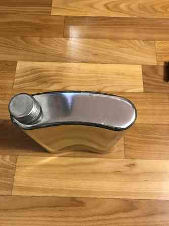 Фляга из нержавейки времён Союза. Ёмкость 0,75 литра. Донецк