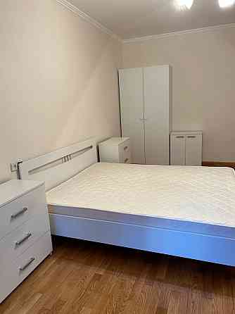 Сдается двухкомнатная квартира в Ворошиловском районе по улице Артема (ориентир Тц "Континент"). Донецк