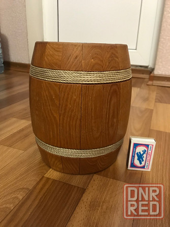 Деревянный бочонок с бутылкой внутри, ёмкость 1 л. Донецк - изображение 1