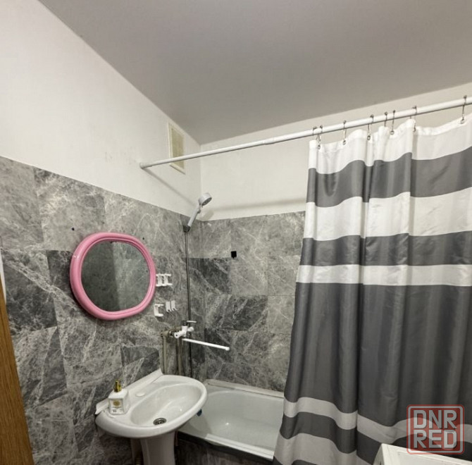 Сдаю двухкомнатную квартиру 68.0 м² этаж 3, город Донецк, Куйбышевский район. Донецк - изображение 2