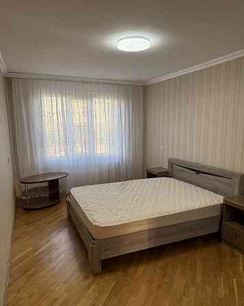 Сдаю двухкомнатную квартиру 50.0 м² этаж 4/5 город Донецк, Калининский район Донецк