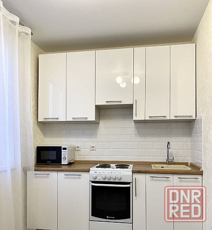 Сдаю однокомнатную светлую квартиру в Калининском районе на Бульваре Шевченко Донецк - изображение 2