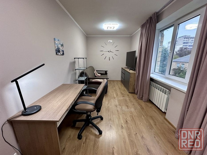 Первая сдача 2-х комнатной квартиры в Ворошиловском районе.Вода подаётся круглосуточно.Этажность 4/5 Донецк - изображение 4