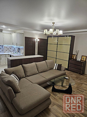 Продажа 4 комн. квартиры, Ул. Лазо (г. Макеевка,  м-н Восточный) Макеевка - изображение 1