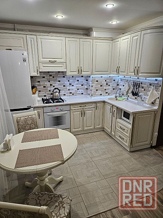 Продажа 4 комн. квартиры, Ул. Лазо (г. Макеевка,  м-н Восточный) Макеевка - изображение 3