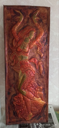 Чеканка медная девушка Донецк