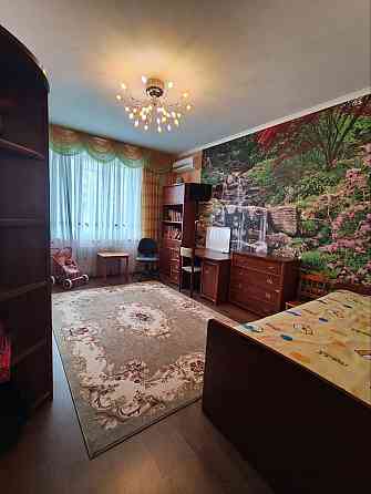 4 комнатная квартира, жк Центральный Донецк