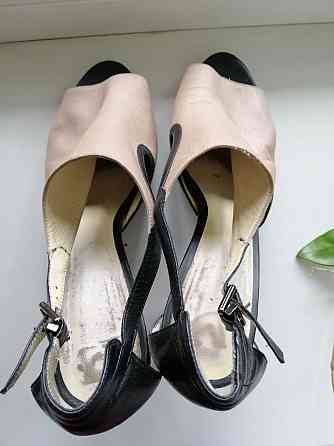 продам босоножки кожаные р. 40 Донецк