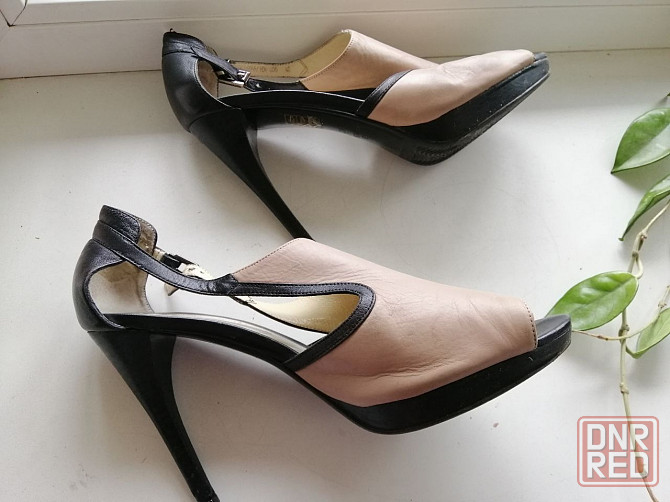 продам босоножки кожаные р. 40 Донецк - изображение 1