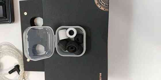 Продаю динамические внутриканальные наушники Simgot EA500 Макеевка