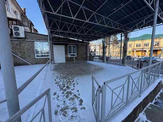 Аренда Коммерческого Помещения По фасаду-под Общепит! Площадь Будённого ! Документы Рф! Донецк