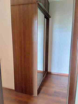 Продается 2-х комнатная квартира (сталинка) в центре города. Мариуполь