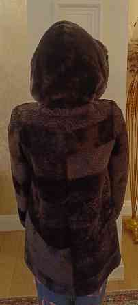 Продам шубу натуральный мутон Донецк