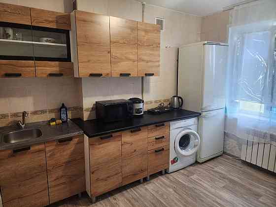 Продается трехкомнатная квартира в Левобережном районе Мариуполь