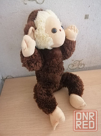 Продам игрушку обезьяна большая Донецк - изображение 4