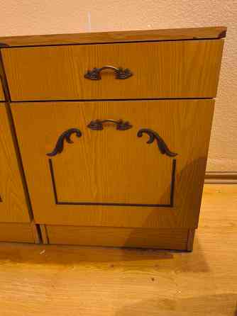 Шкаф трюмо тумбочка Донецк