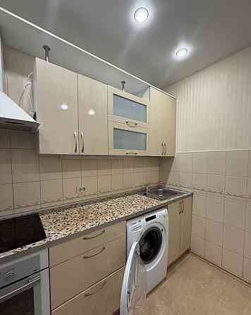 Сдаю однокомнатную квартиру 34.0 м² этаж 1, город Донецк, Ворошиловский район, улица 50-летия СССр Донецк