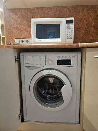 Аренда 1-комнатной квартиры-студии в Калининском р-не. Предлагается в долгосрочную аренду просторная Донецк