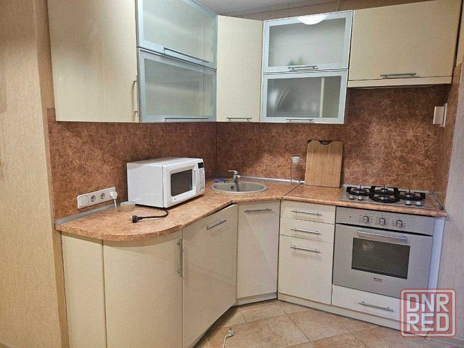 Аренда 1-комнатной квартиры-студии в Калининском р-не. Предлагается в долгосрочную аренду просторная Донецк - изображение 3