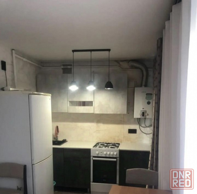 Сдаю двухкомнатную квартиру 42.0 м² этаж 4/5 город Донецк Ленинский район Донецк - изображение 2