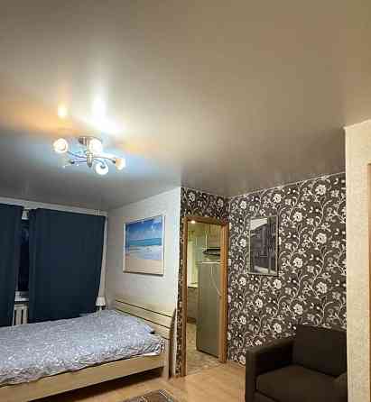 Сдаю двухкомнатную квартиру в Калининском на 3 этаже многоэтажного дома с площадью 42м² Донецк