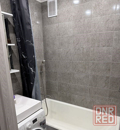 Сдаю двухкомнатную квартиру на 4 этаже многоэтажного дома в Ворошиловском районе Донецк - изображение 4