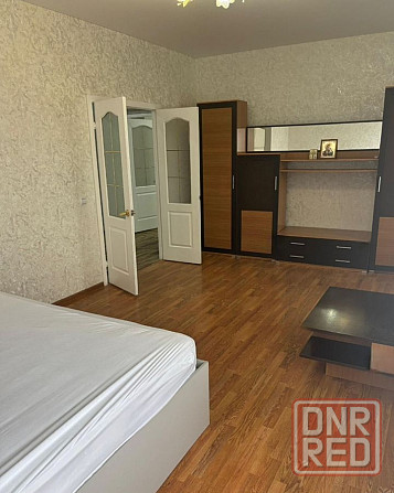 Сдаю двухкомнатную квартиру 62.0 м² этаж 6/9 город Донецк, Ворошиловский район, улица 50-летия СССр Донецк - изображение 2