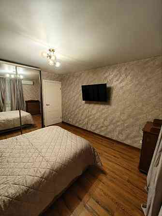 Сдается: 1 - комнатная квартира Этаж: 4 Район: Будёновский Стоимость аренды: 25.000 рублей Донецк