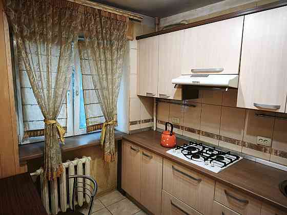 Продам 1 комнатную квартиру в Калининском районе Донецк