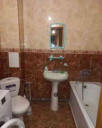 Сдаю однокомнатную квартиру 36.0 м² этаж 4 город Донецк, Ворошиловский район, Донбасс Арена Донецк