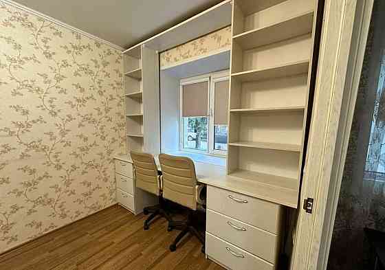 Сдаю однокомнатную квартиру в Ленинском районе на 1 этаже многоэтажного дома с площадью 44м². Донецк