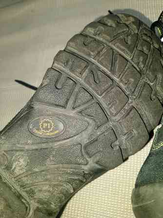 Кроссовки с рассеиванием электростатического заряда Донецк