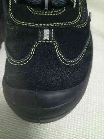 Кроссовки с рассеиванием электростатического заряда Донецк