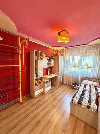 3-х комнатная квартира, 77 м. кв., 7/9 этаж, Буденновский р-н, ул. Полоцкая, 10 млн. руб. Донецк