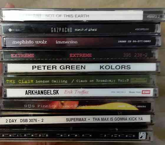 Продам компакт диски музыка Донецк