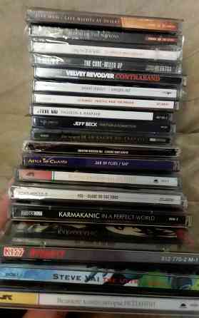 Продам компакт диски музыка Донецк