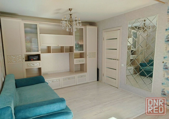 Сдаю однокомнатную квартиру 36.0 м² этаж 3/10 город Донецк, Ворошиловский район, Донецк - изображение 4