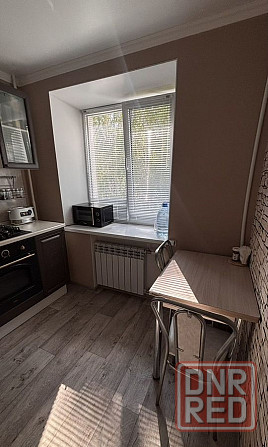 Сдаю однокомнатную квартиру 40.0 м² этаж 3, город Донецк, Калининский район, улица Овнатаняна Донецк - изображение 2