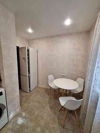 Сдаю однокомнатную квартиру 38.0 м² этаж 2 город Донецк, Ленинский район, Ленинский проспект Донецк