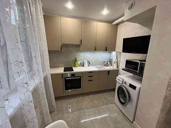 Сдаю однокомнатную квартиру 38.0 м² этаж 2 город Донецк, Ленинский район, Ленинский проспект Донецк