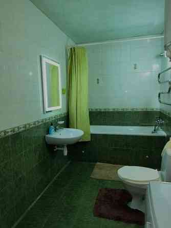 Сдам 2-к квартиру в Ленинском районев квартире сделан хороший ремонт, большая просторная кухня 12м² Донецк