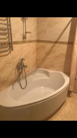 Сдам 3-х комнатную квартиру в центре Макеевки Макеевка