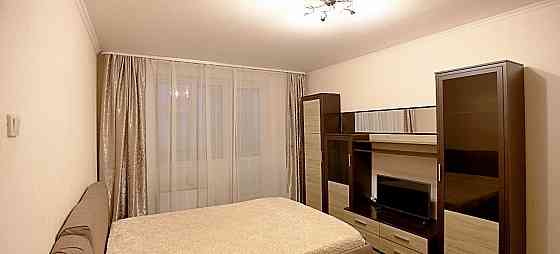 Сдаю однокомнатную квартиру! Район: Киевский Площадь: 39м² Аренда: 22000 рублей в месяц Донецк