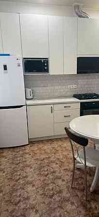 Сдаю однокомнатную квартиру 40.0 м² этаж 5 город Донецк, Кировский район Донецк