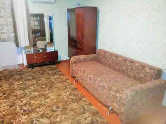Сдаётся на долгий срок однокомнатная квартира в Калининском районе Донецк